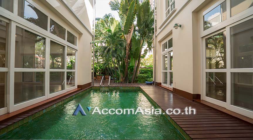 5 bedrooms house for rent with private pool Sukhumvit, Bangkok 1712678