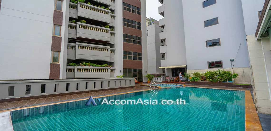 3 br Apartment For Rent in Sukhumvit ,Bangkok BTS Phrom Phong at Luxury fully serviced AA30130