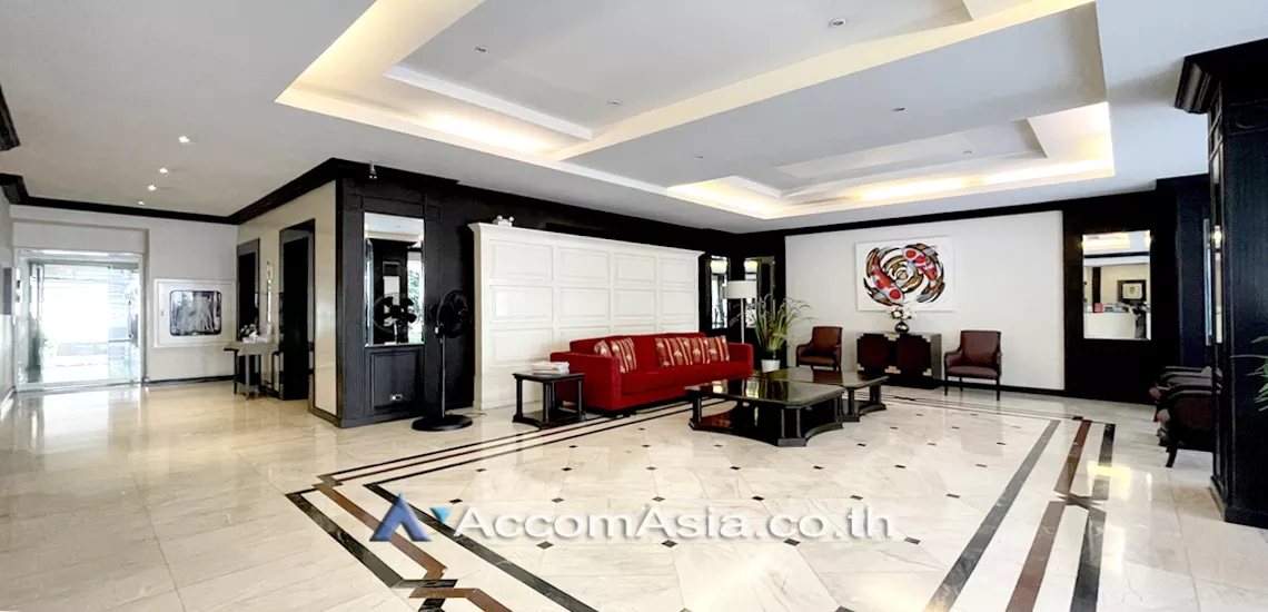  3 br Condominium For Rent in Sukhumvit ,Bangkok BTS Nana at Newton Tower AA38675