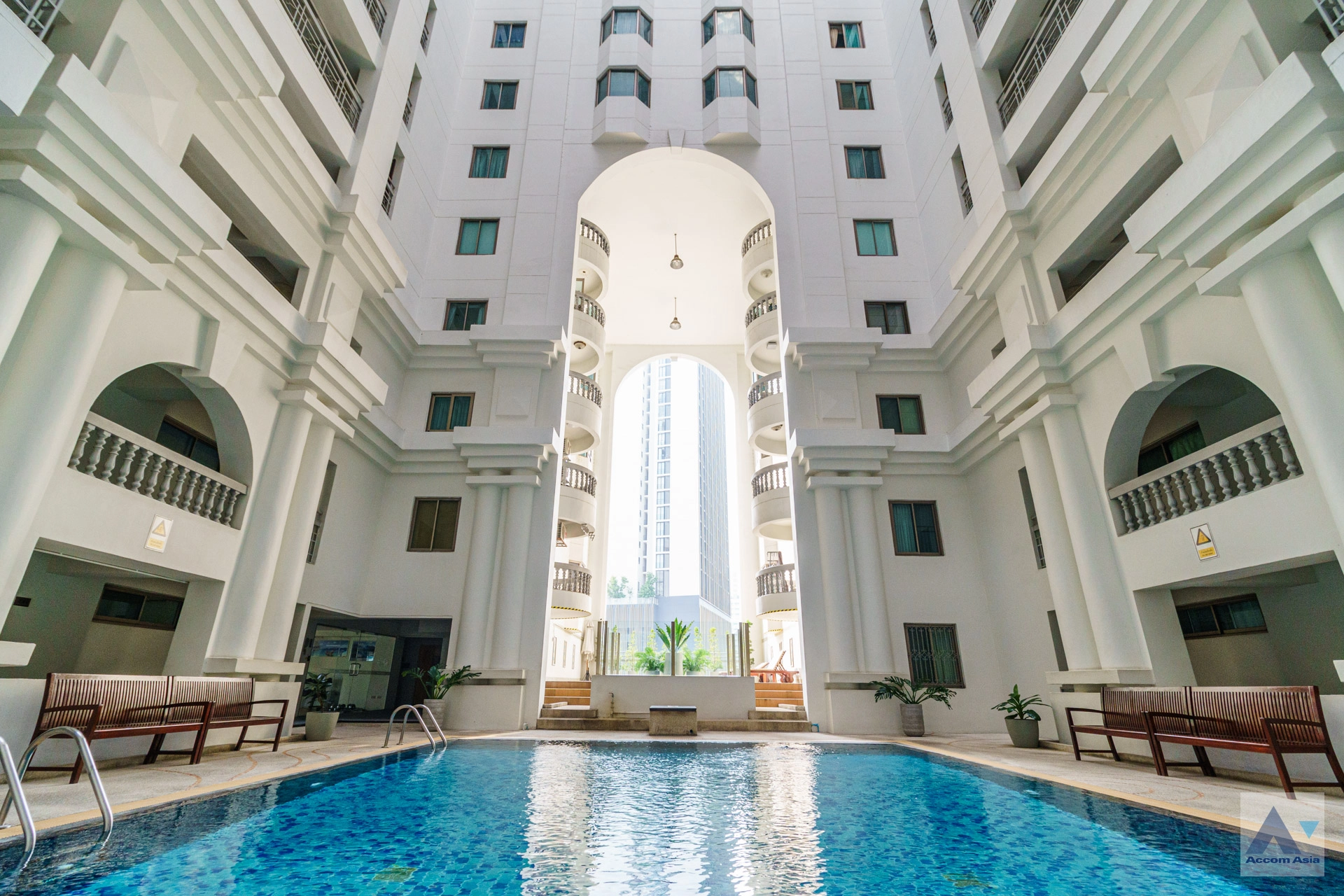 projectCondo 3 Beds for Rent & SALE with a nice condition, near BTS Phrom Phong (1512452)