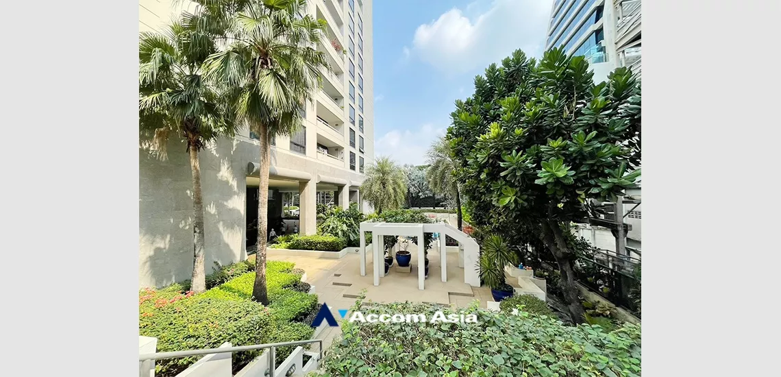  2 br Condominium for rent and sale in Ploenchit ,Bangkok BTS Chitlom at Somkid Gardens AA36443