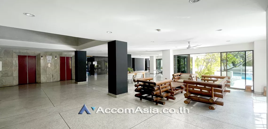  2 br Condominium For Rent in Sukhumvit ,Bangkok BTS Asok - MRT Sukhumvit at Ruamjai Heights AA39033
