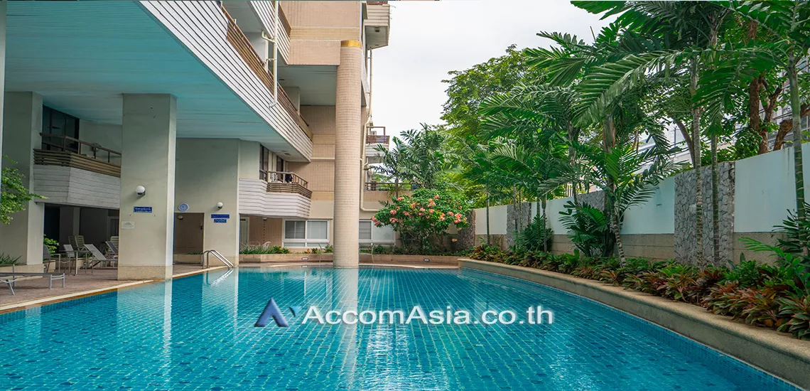  3 br Condominium For Rent in Ploenchit ,Bangkok BTS Ploenchit at Baan Ploenchit AA37243
