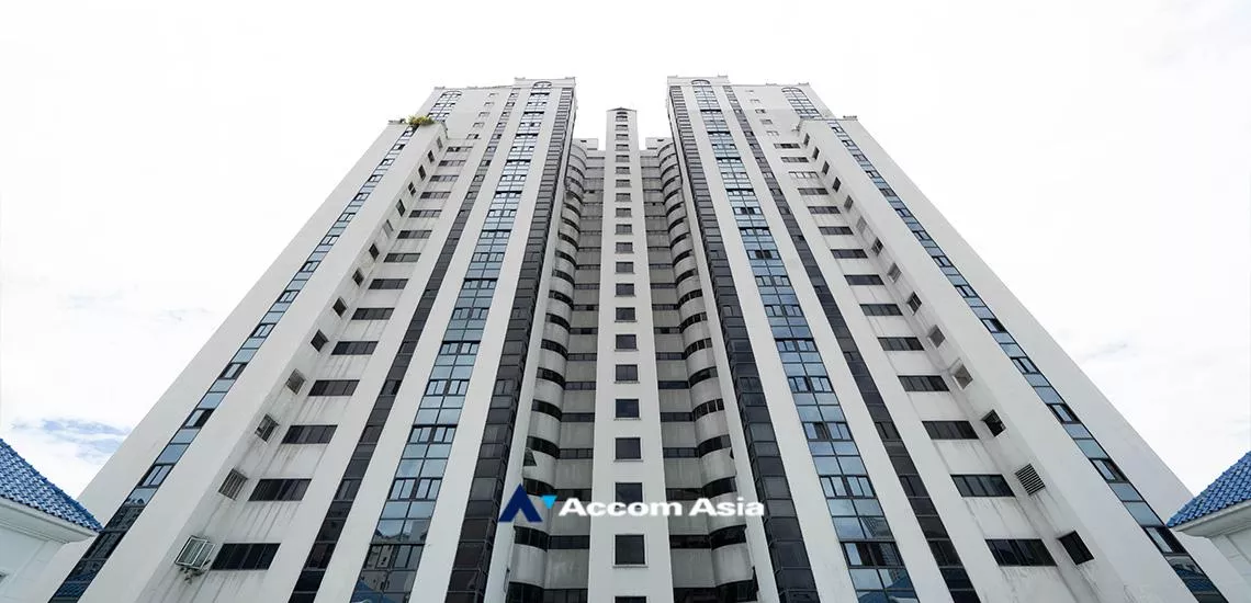  3 br Condominium For Rent in Sukhumvit ,Bangkok BTS Asok - MRT Sukhumvit at Kiarti Thanee City Mansion AA28037