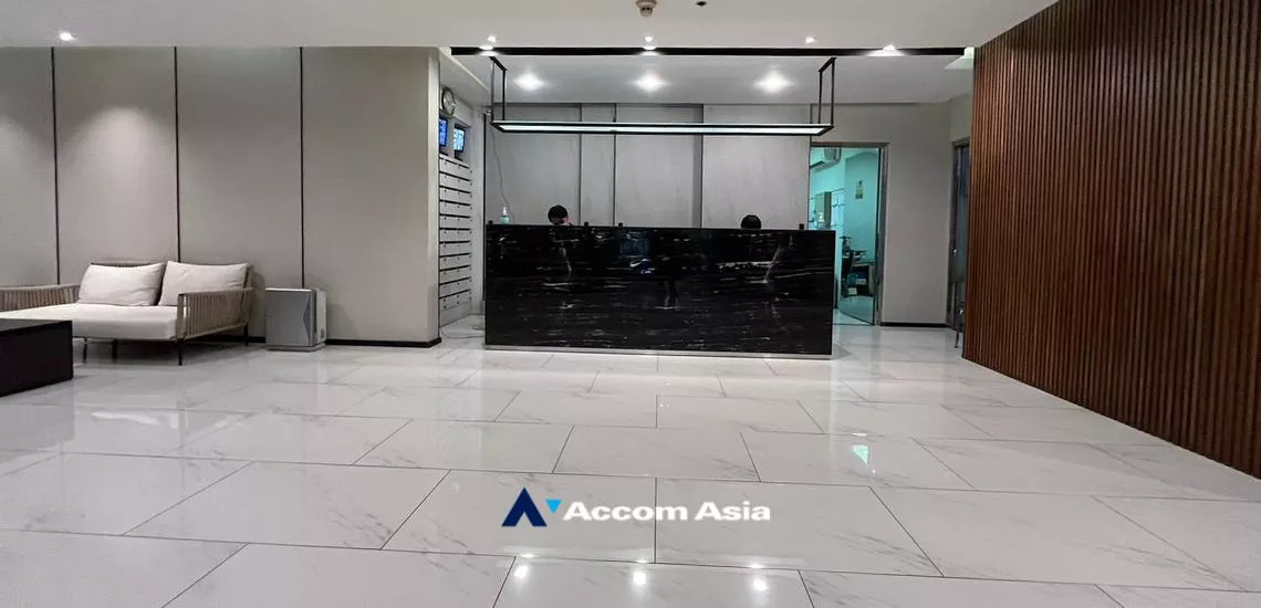  2 br Condominium for rent and sale in Ploenchit ,Bangkok BTS Chitlom at New House AA31074