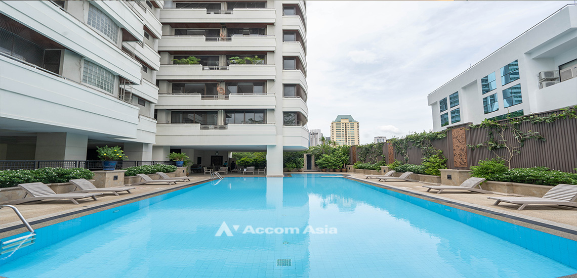  1  3 br Apartment For Rent in Sukhumvit ,Bangkok BTS Asok - MRT Sukhumvit at Warm Family Atmosphere AA24935