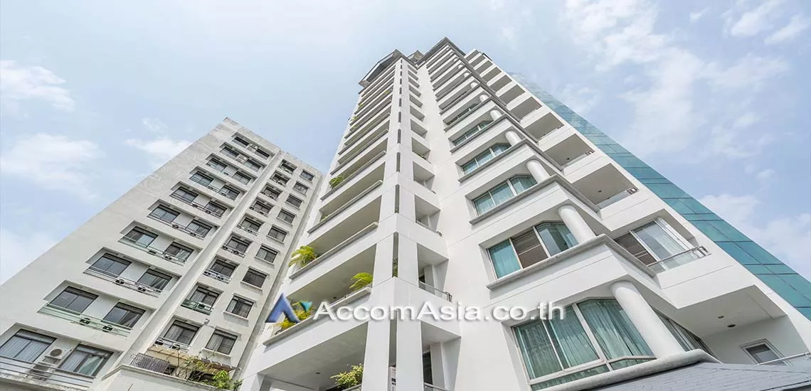  3 br Apartment For Rent in Sathorn ,Bangkok BTS Chong Nonsi at Thai Colonial Style AA17614