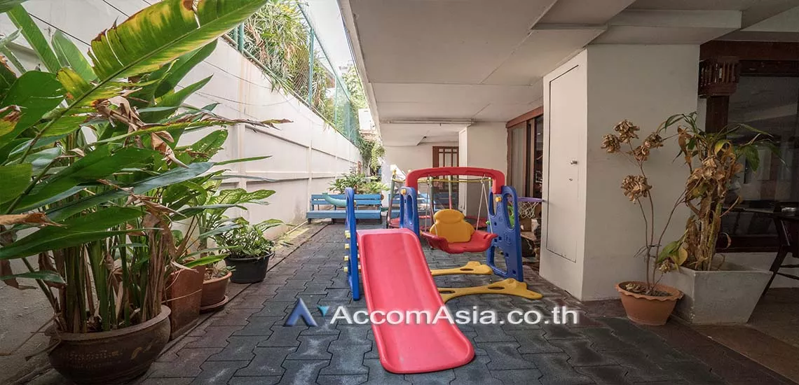  3 br Apartment For Rent in Sukhumvit ,Bangkok BTS Phrom Phong at Peaceful In Sukhumvit AA28164
