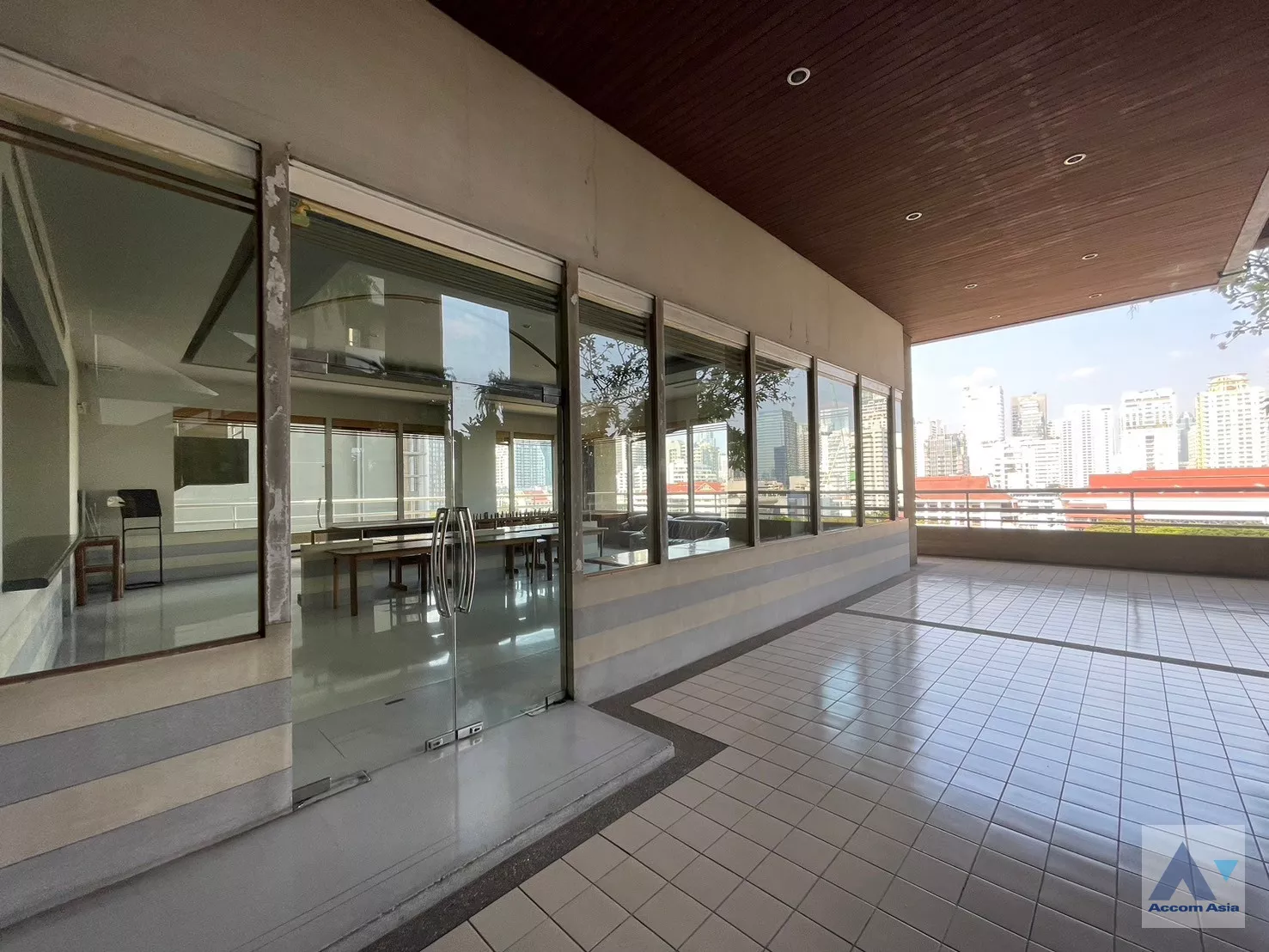  2 br Condominium For Rent in Sukhumvit ,Bangkok MRT Phetchaburi at Asoke Tower AA27019