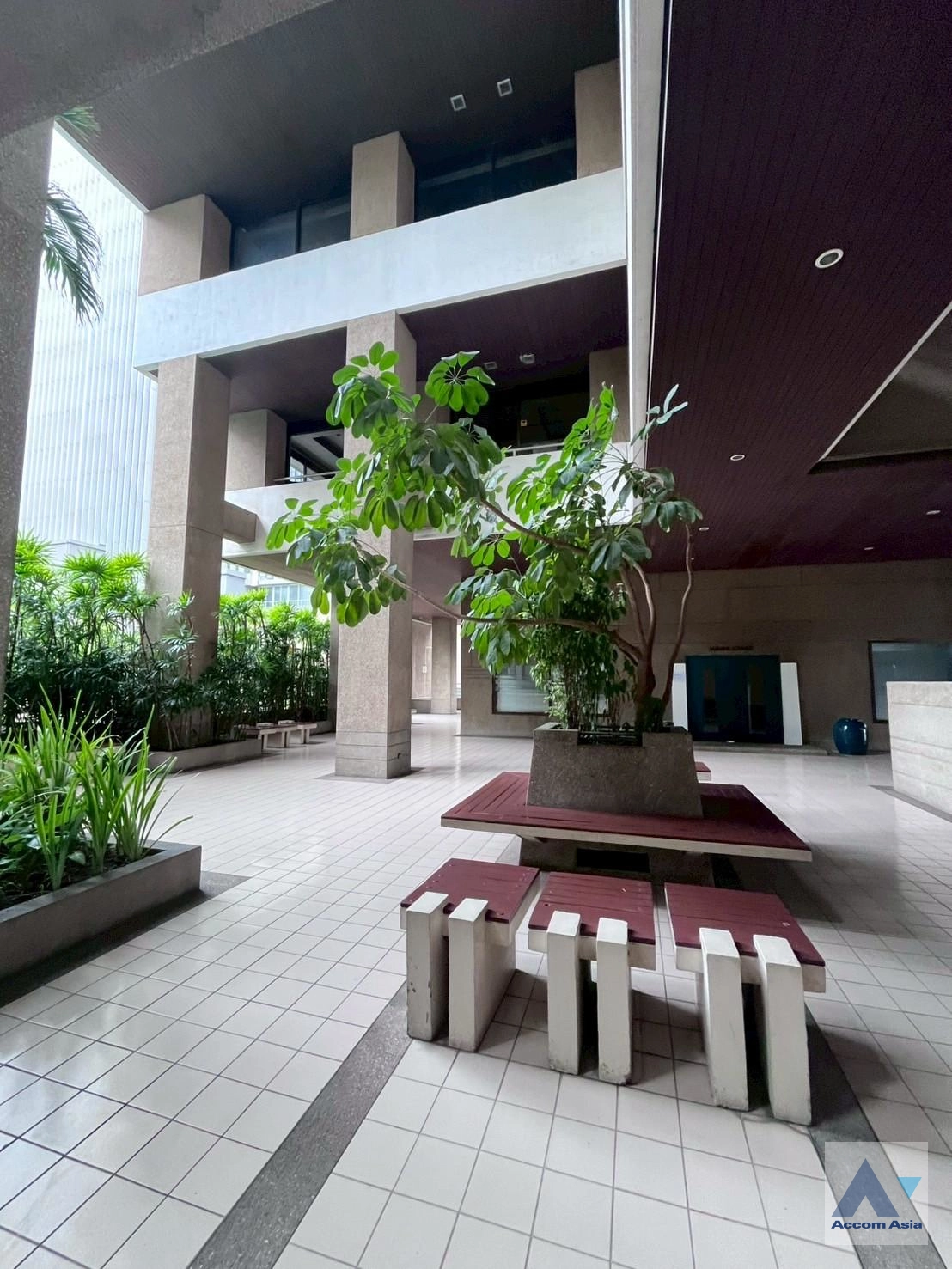 4 Asoke Tower - Condominium - Sukhumvit - Bangkok / Accomasia