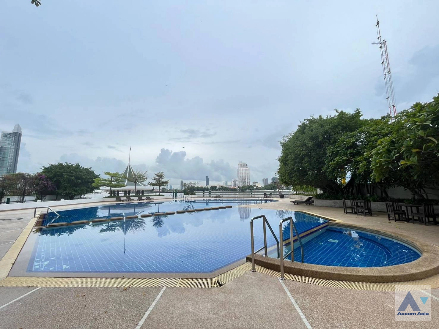  1 Tridhos City Marina - Condominium - Charoen Nakhon - Bangkok / Accomasia