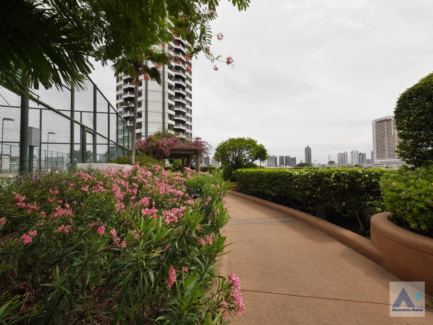 13 Tridhos City Marina - Condominium - Charoen Nakhon - Bangkok / Accomasia