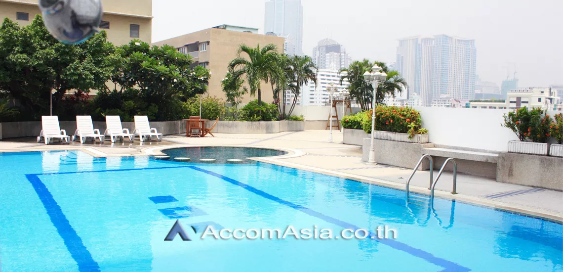  4 br Condominium for rent and sale in Sukhumvit ,Bangkok BTS Nana at Crystal Garden 1520765