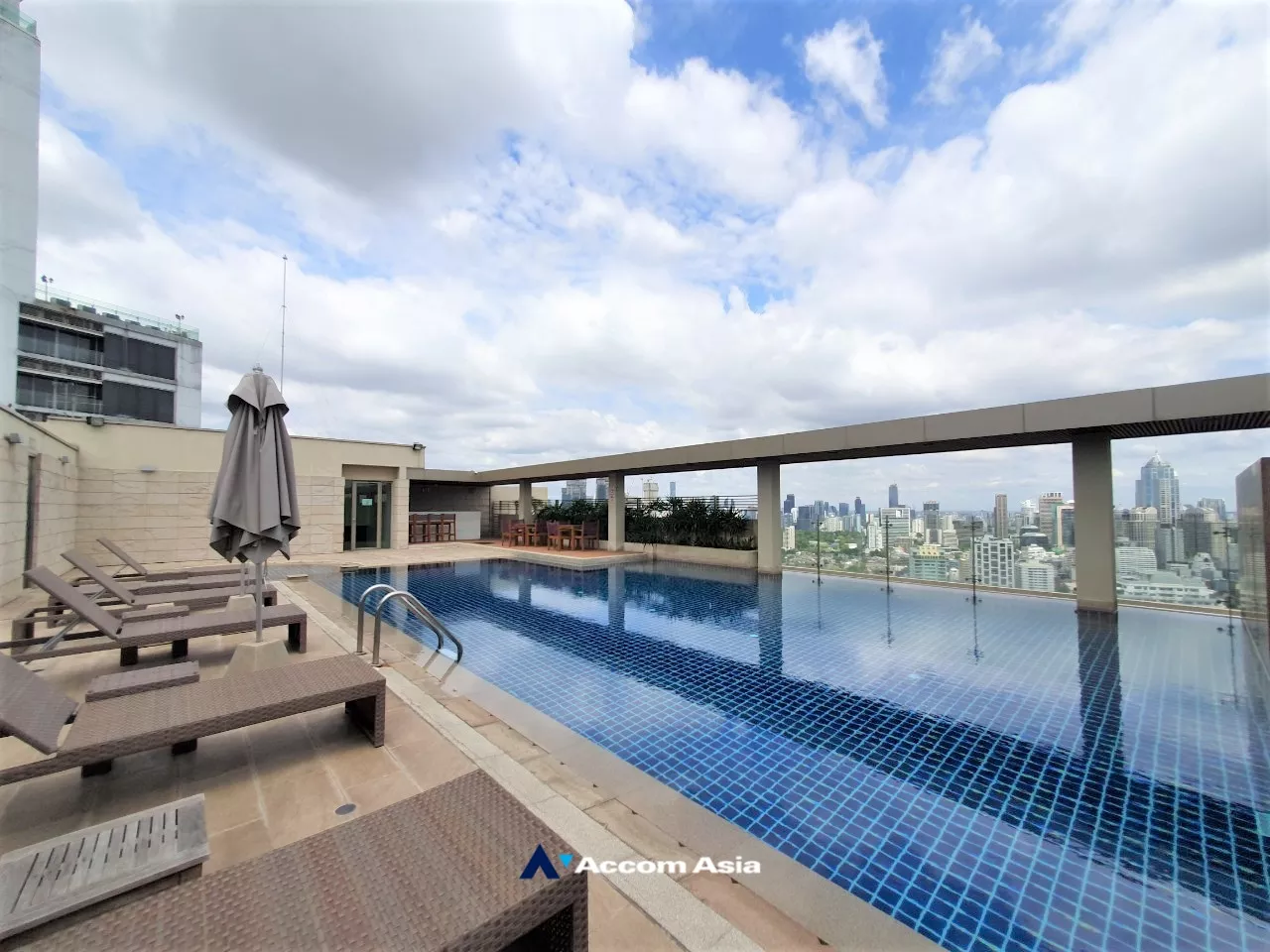 3 br Condominium For Rent in Sukhumvit ,Bangkok BTS Asok - MRT Sukhumvit at The Lakes AA14927