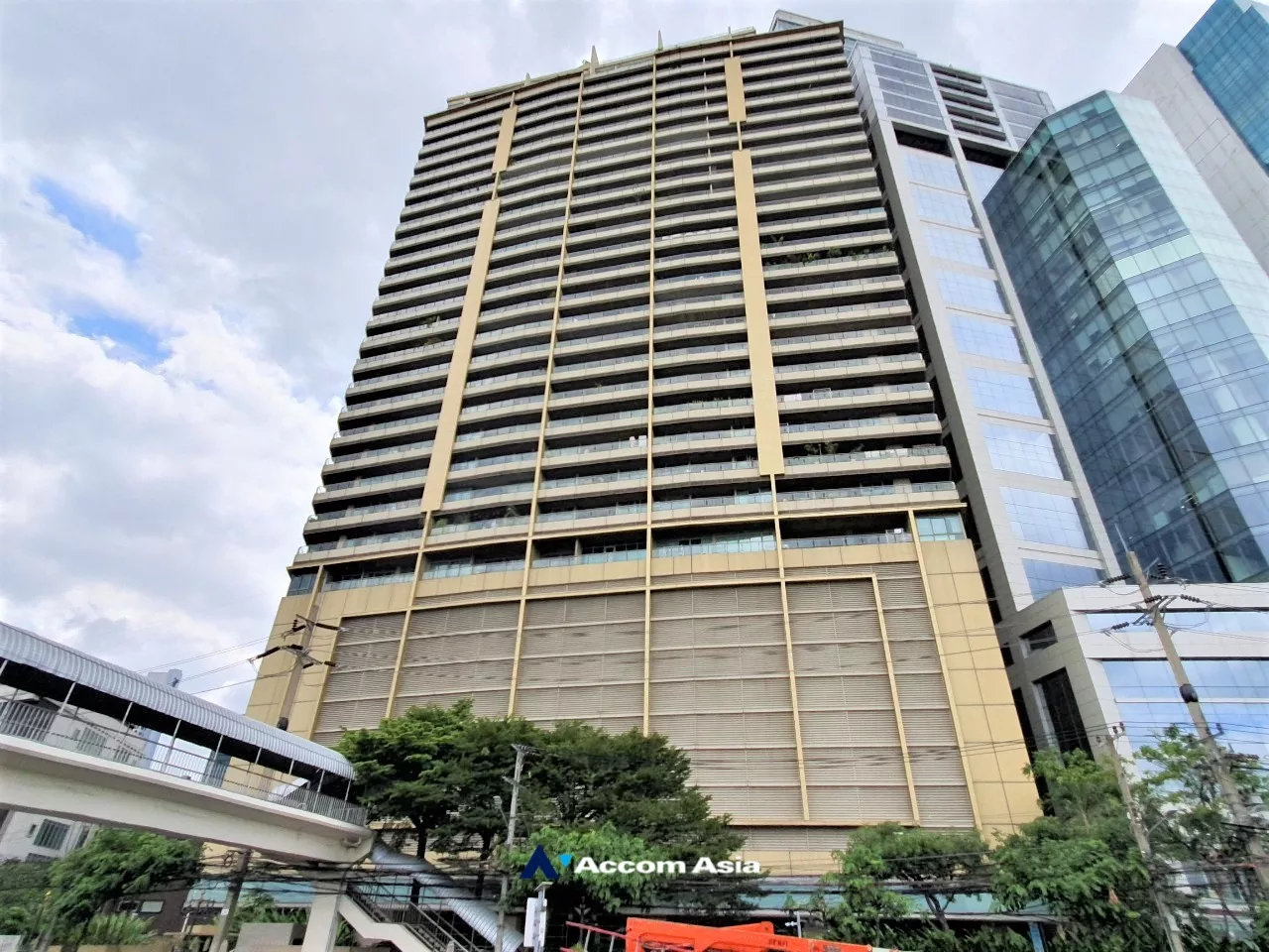  2 br Condominium For Rent in Sukhumvit ,Bangkok BTS Asok - MRT Sukhumvit at The Lakes 1521223