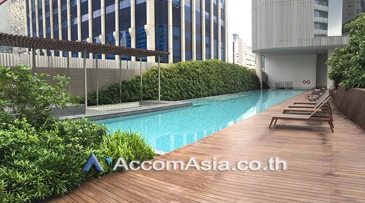  2 br Condominium For Sale in Ploenchit ,Bangkok BTS Ratchadamri at Magnolias Ratchadamri Boulevard AA24865