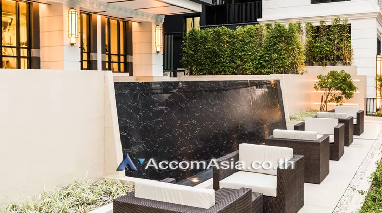  2 br Condominium For Rent in Ploenchit ,Bangkok BTS Ploenchit at Maestro 02 Ruamrudee AA39261