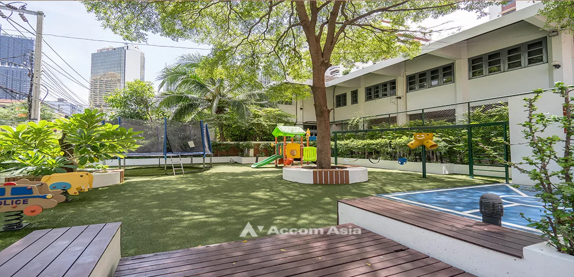  3 br Apartment For Rent in Sukhumvit ,Bangkok BTS Asok - MRT Sukhumvit at Spacious Room AA30231
