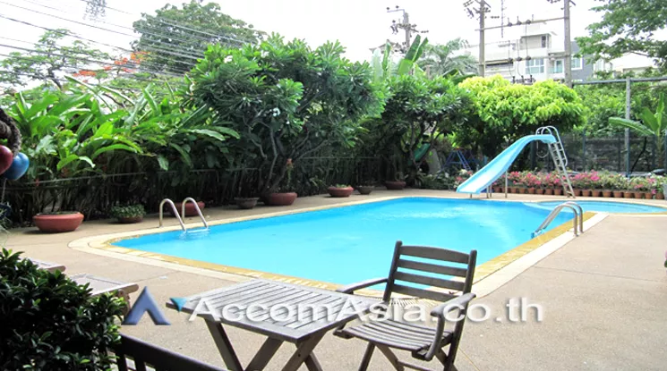  3 br Apartment For Rent in Sukhumvit ,Bangkok BTS Thong Lo at Greenery Space In Bangkok 1411679