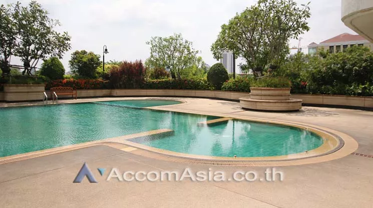  3 br Apartment For Rent in Sukhumvit ,Bangkok BTS Phrom Phong at High quality of living AA38840