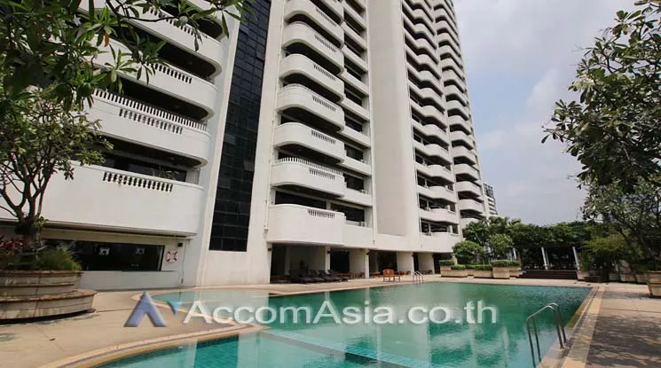  3 br Apartment For Rent in Sukhumvit ,Bangkok BTS Phrom Phong at High quality of living AA20343
