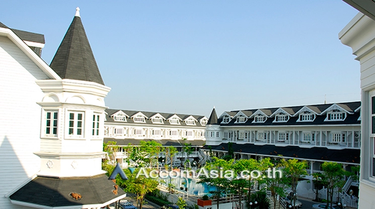  1  3 br Townhouse For Rent in Bangna ,Bangkok BTS Bearing at Fantasia Villa 2 AA19551