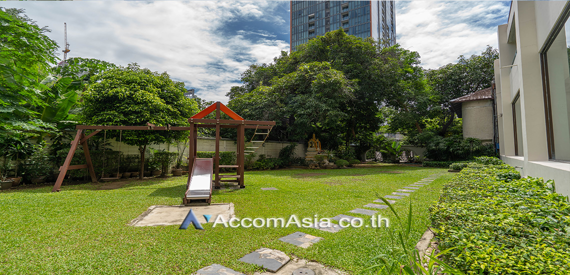  3 br Condominium For Rent in sukhumvit ,Bangkok BTS Phrom Phong at Regent On The Park 1 AA28058