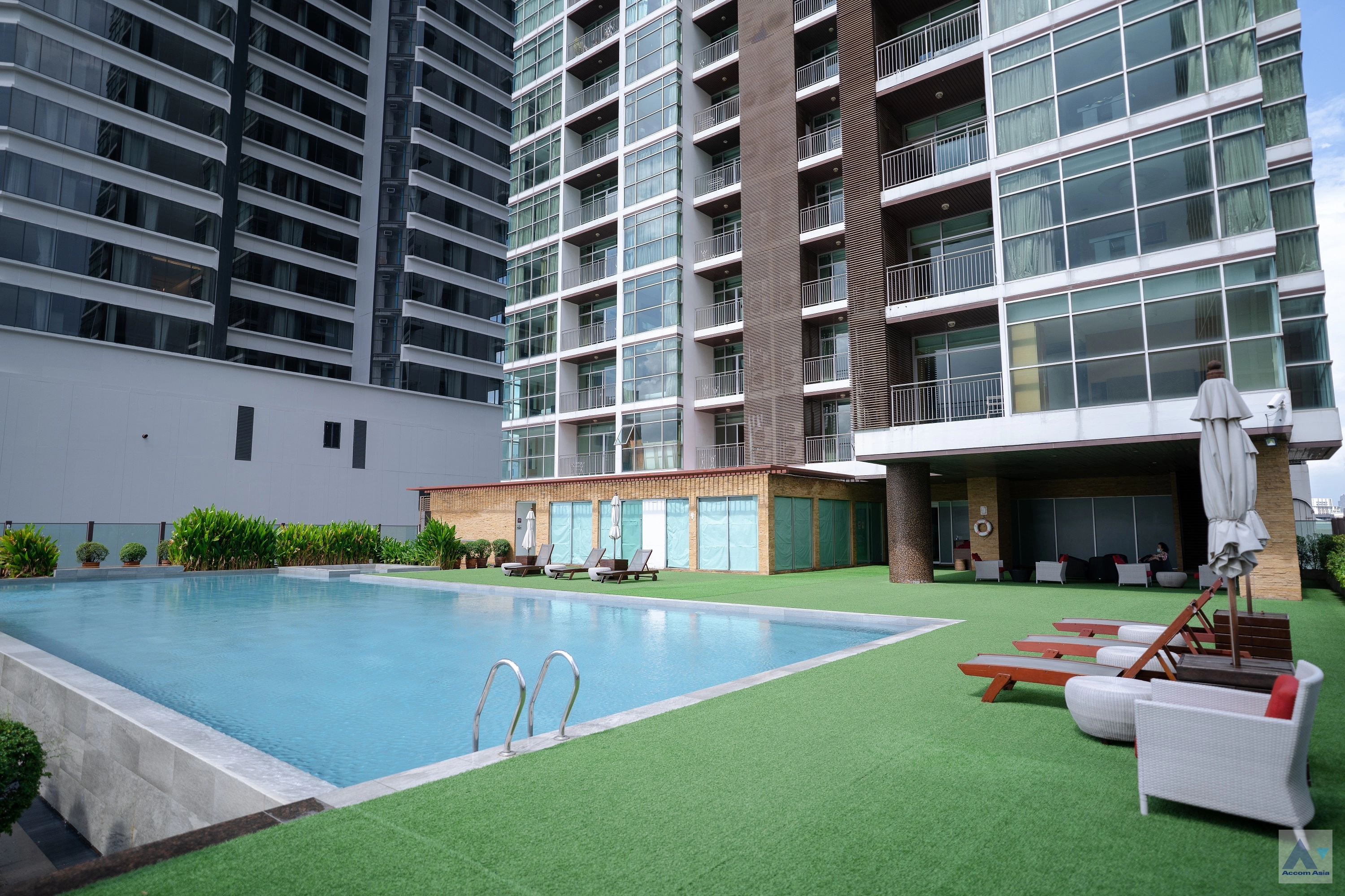  2 br Condominium for rent and sale in Sathorn ,Bangkok BTS Chong Nonsi at Urbana Sathorn AA17107