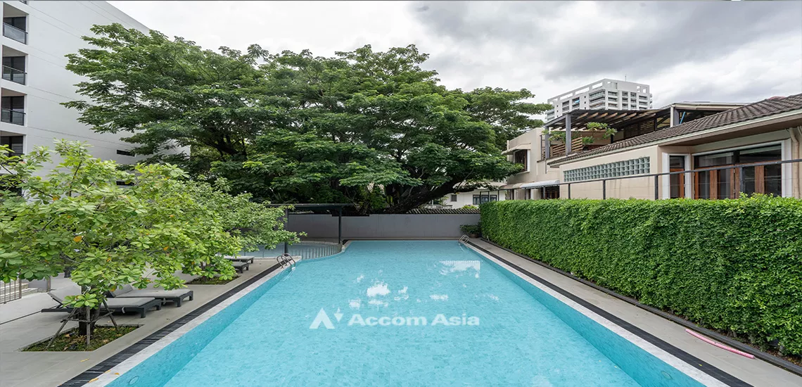  3 br Apartment For Rent in Sathorn ,Bangkok BTS Sala Daeng - MRT Lumphini at Children Dreaming Place - Garden 1410851