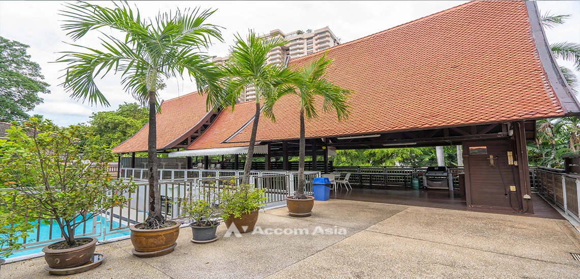  4 br Apartment For Rent in Sathorn ,Bangkok BTS Sala Daeng - MRT Lumphini at Children Dreaming Place - Garden AA11458
