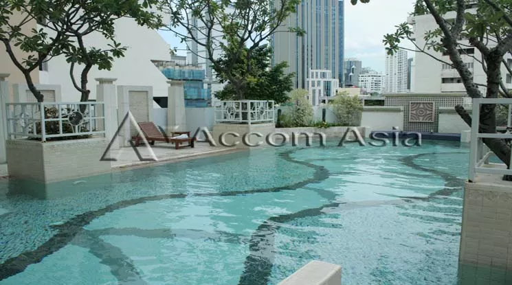  3 br Apartment For Rent in Sukhumvit ,Bangkok BTS Nana at Fully Furnished Suites AA27244