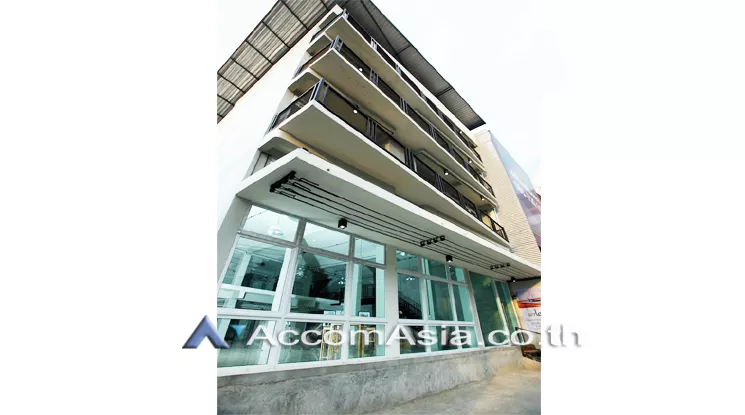  1 S77loffice - Office Space - Sukhumvit - Bangkok / Accomasia