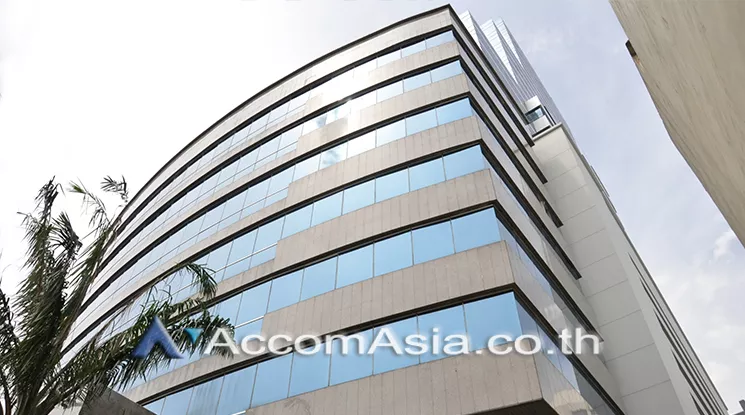  Office Space For Rent in Sukhumvit ,Bangkok BTS Ekkamai at 42 Tower AA10427