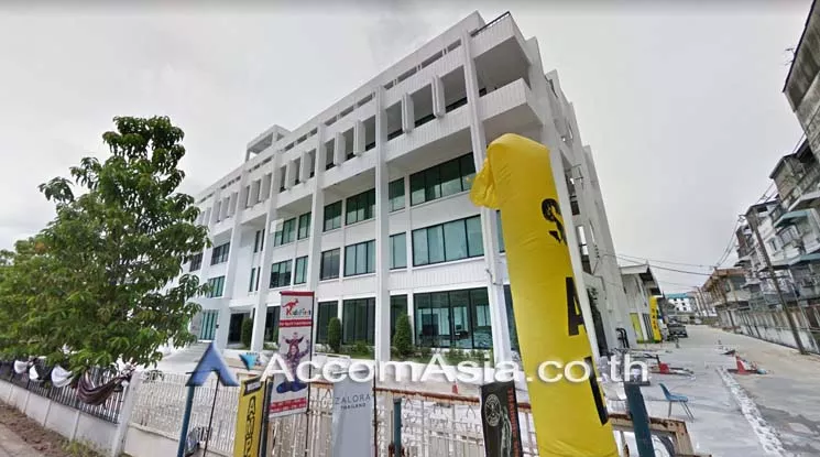  1  Office Space For Rent in Sukhumvit ,Bangkok BTS Phra khanong at Chavanich Building AA25729