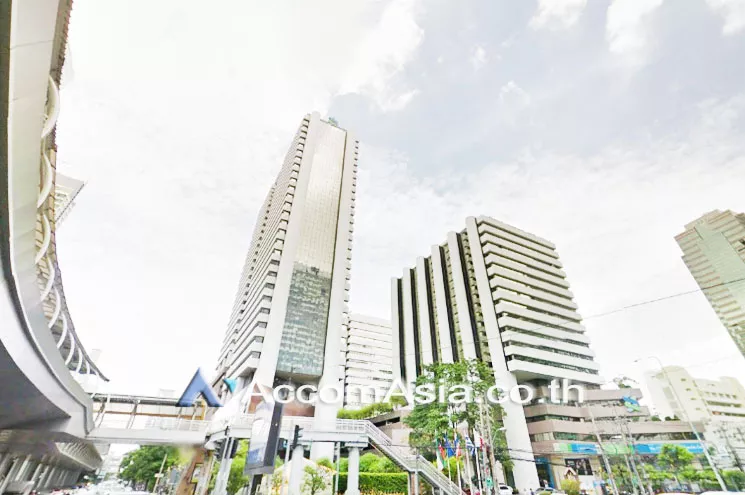  Office Space For Rent in Silom ,Bangkok BTS Chong Nonsi at Sathorn Thani AA32261