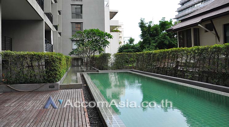  1 Bedroom  Condominium For Rent in Ploenchit, Bangkok  near BTS Ratchadamri (1512023)