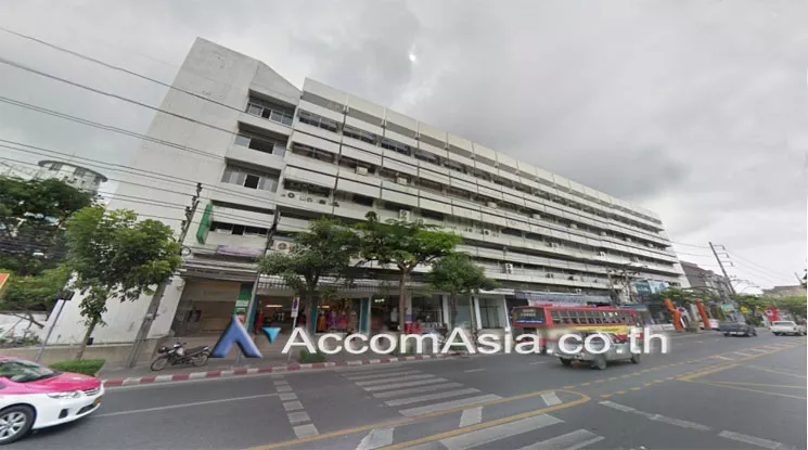  2 Italthai 2 Building - Office Space - Sukhumvit - Bangkok / Accomasia