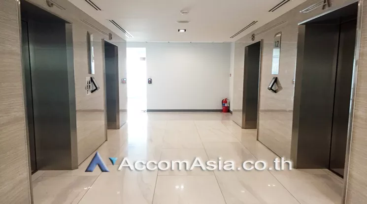 4 Major Tower - Office Space - Sukhumvit - Bangkok / Accomasia