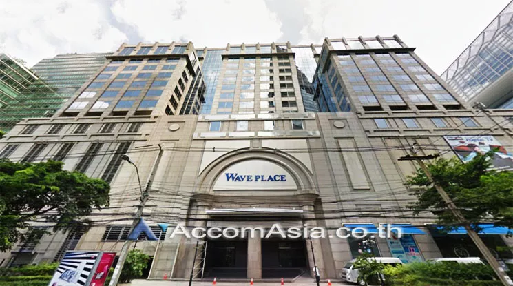  1  Retail / Showroom For Rent in Ploenchit ,Bangkok BTS Ploenchit at Wave Place AA22418