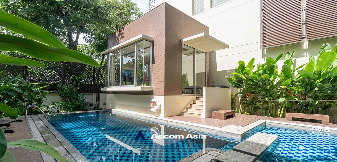  4 br Townhouse for rent and sale in Sathorn ,Bangkok BTS Chong Nonsi - MRT Khlong Toei at The Loft AA27252