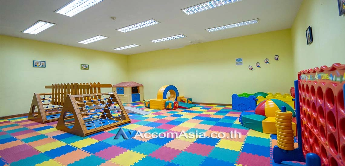  2 br Apartment for rent and sale in Sukhumvit ,Bangkok BTS Nana at Comfortable and Fully Furnished Apartment near BTS 1418312