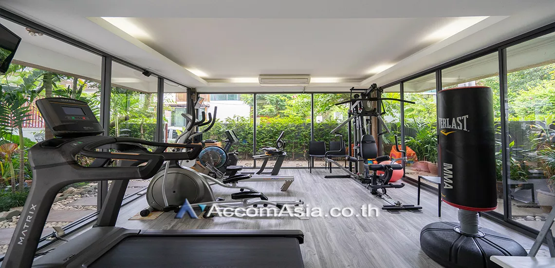 4 br Apartment For Rent in Sathorn ,Bangkok BTS Chong Nonsi at The Lush Greenery Residence AA13767