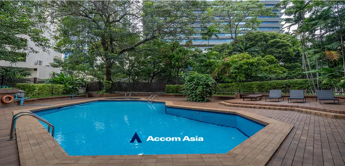  1  2 br Apartment For Rent in Ploenchit ,Bangkok BTS Ploenchit at Set among tropical atmosphere AA35588