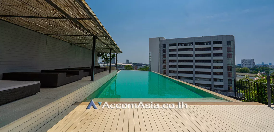  2 br Apartment For Rent in Sukhumvit ,Bangkok BTS Ekkamai at Japanese inspired style AA13121