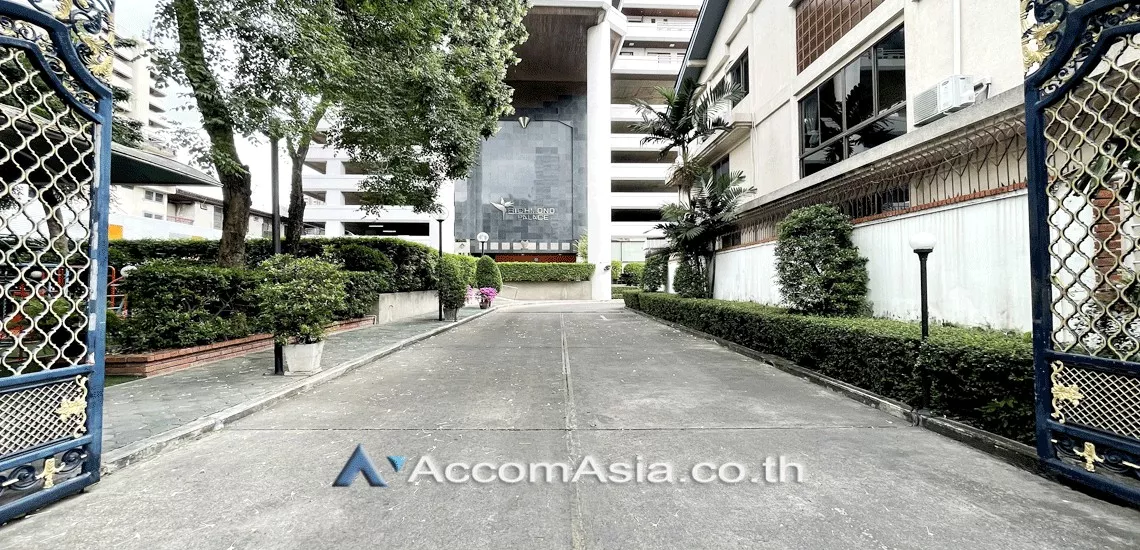  2 br Condominium For Sale in Sukhumvit ,Bangkok BTS Phrom Phong at Richmond Palace AA39959