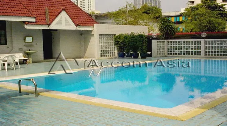  1 House In Compound - House - Sukhumvit - Bangkok / Accomasia