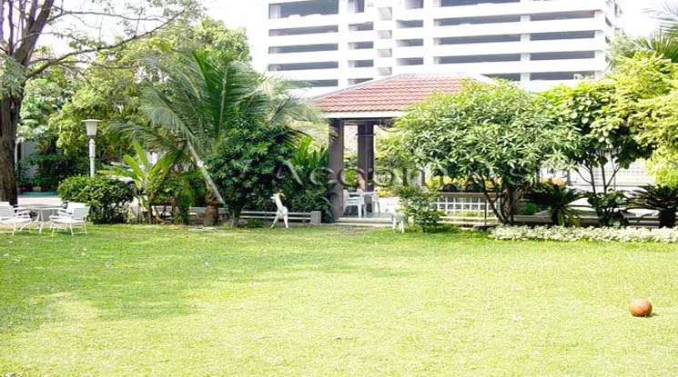  2 House In Compound - House - Sukhumvit - Bangkok / Accomasia
