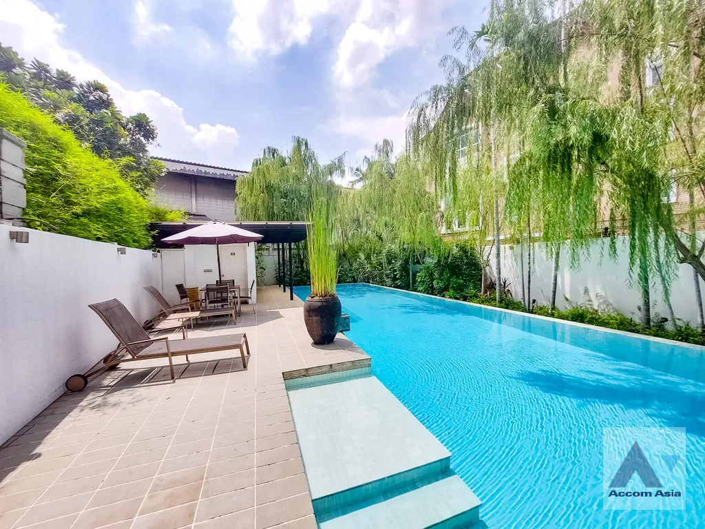  5 br House For Rent in Sathorn ,Bangkok BTS Chong Nonsi - MRT Khlong Toei at The Trees Sathorn AA35940