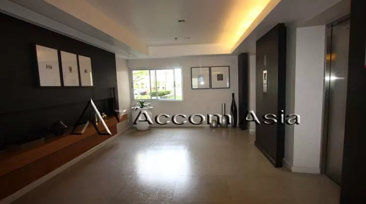  1 br Condominium for rent and sale in Sathorn ,Bangkok BRT Thanon Chan at Condo One X Sathorn Narathiwat AA32464