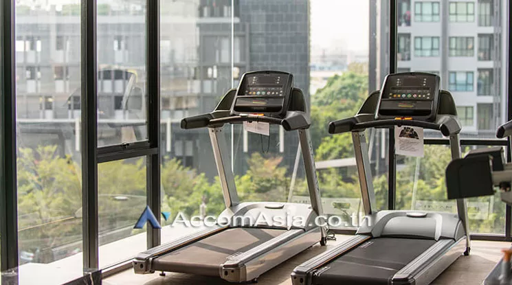 9 The Base Park East - Condominium - Sukhumvit - Bangkok / Accomasia